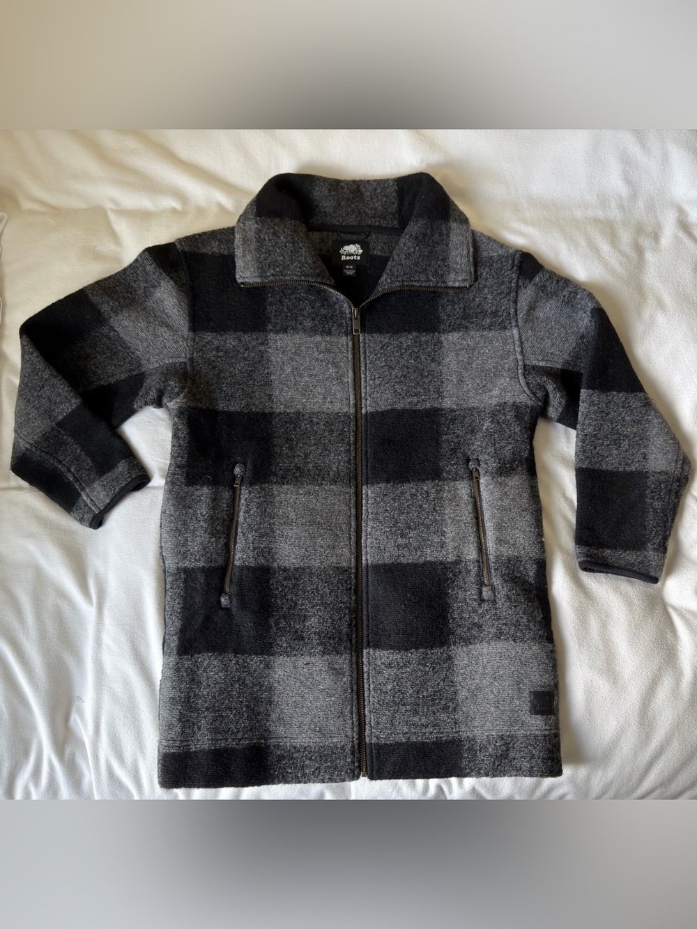 Roots Women’s Black & Gray Plaid Zip Up Jacket